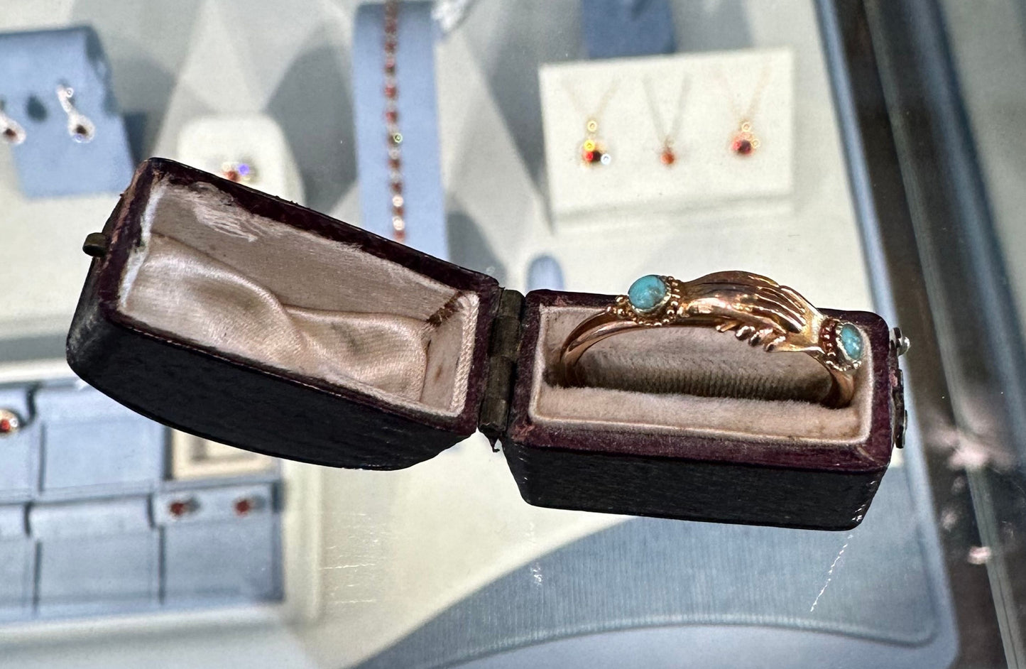 Antique Folding Claddagh Ring